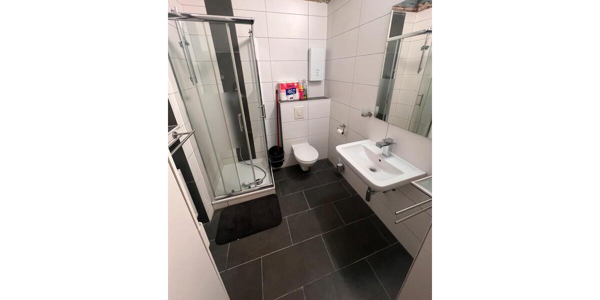 Erdgeschoßwohnung Remscheid Lüttringhausen - 3 Zimmer, 75 m&sup2;, 1.100&euro; | Angebot:26035003