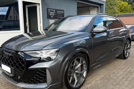 Audi RSQ8 18.500 km 169.999 &euro; Neuss 41469