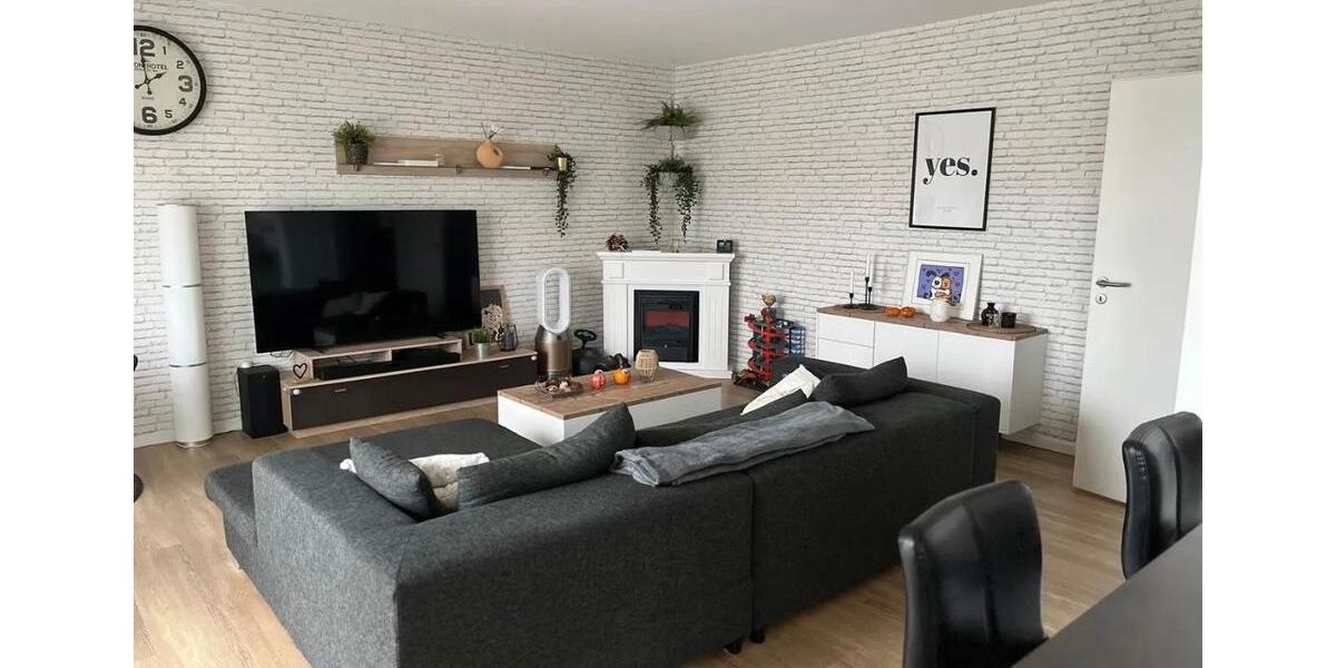 Dachgeschoßwohnung Dormagen Sankt Peter - 3 Zimmer, 94 m&sup2;, 1.220&euro; | Angebot:26397792