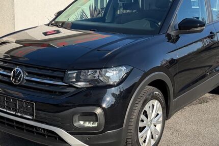 VW T-Cross 125.000 km 13.190 &euro; Düsseldorf 40231