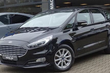 Ford S-Max 92.934 km 23.990 &euro; Essen 45355