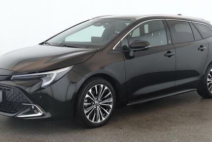 Toyota Corolla 55.300 km 26.284 &euro; Düsseldorf 40233