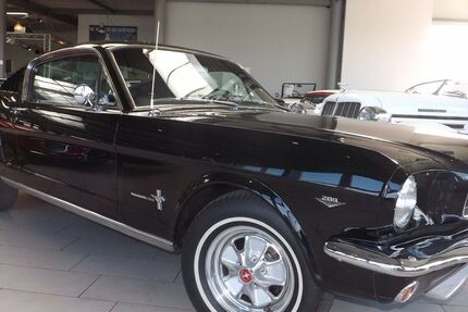 Ford Mustang 159.000 km 64.500 &euro; Mettmann 40822