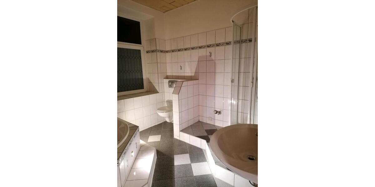 Etagenwohnung Wuppertal Elberfeld - 3 Zimmer, 70 m&sup2;, 700&euro; | Angebot:26008486