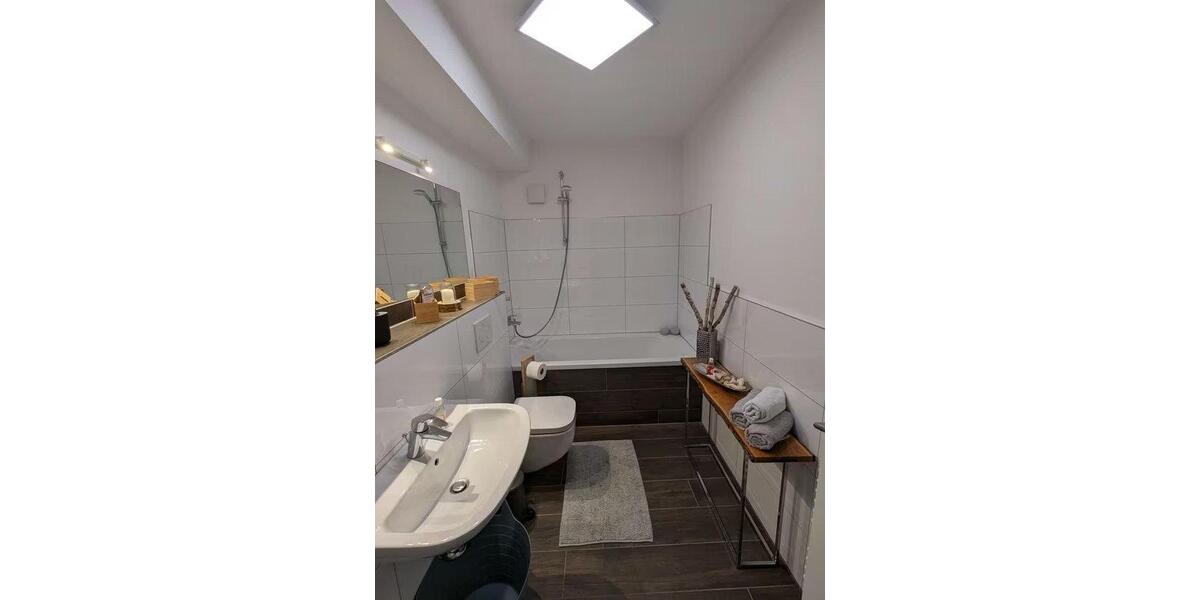 Etagenwohnung Kaarst - 3 Zimmer, 87 m&sup2;, 1.100&euro; | Angebot:26329332