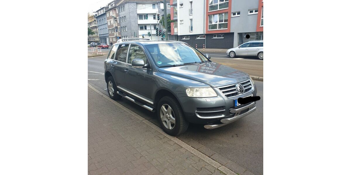 VW Touareg 250.400 km 3.900 &euro; Düsseldorf 40591
