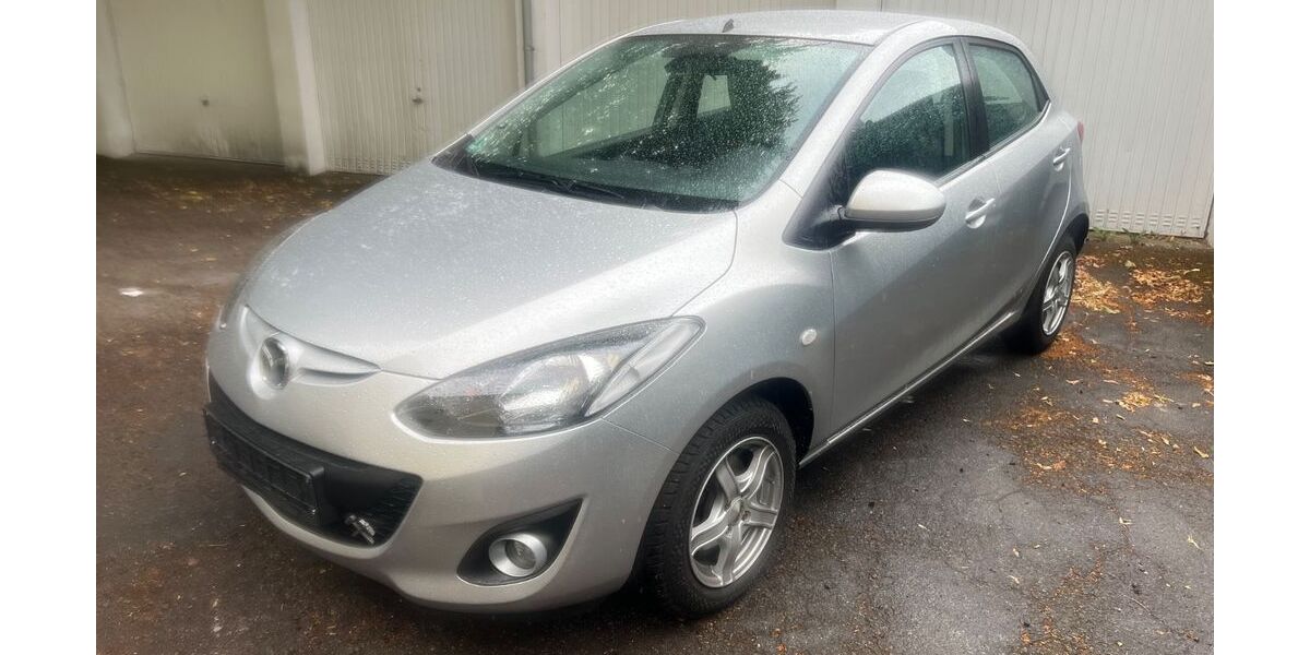 Mazda 2 90.000 km 6.950 &euro; Essen 45357