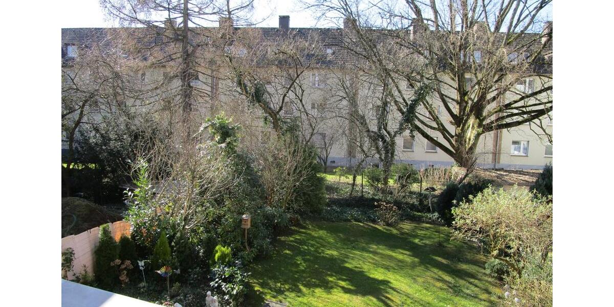 Etagenwohnung Essen Stadtbezirk III - 1.5 Zimmer, 30 m&sup2;, 380&euro; | Angebot:25806818