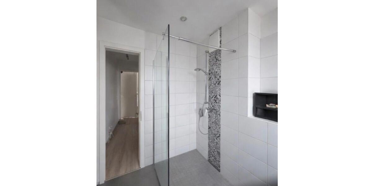 Reihenhaus Ratingen Tiefenbroich - 4 Zimmer, 130 m&sup2;, 1.950&euro; | Angebot:25945147