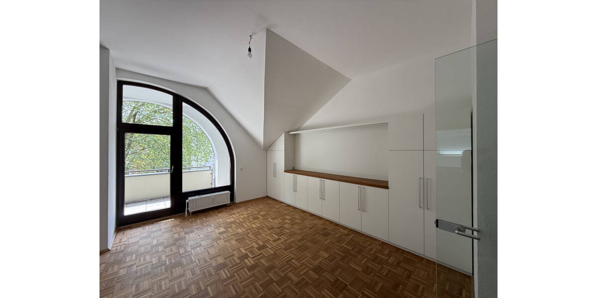 Etagenwohnung Essen Rüttenscheid - 3 Zimmer, 78 m&sup2;, 1.050&euro; | Angebot:26544423