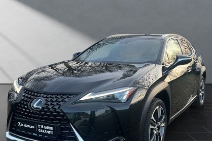 Lexus UX 20.720 km 35.450 &euro; Duisburg 47055