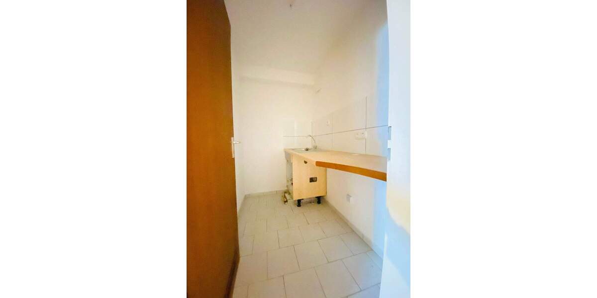 Gewerbeobjekt Bottrop Stadtmitte - 3 Zimmer, 70 m&sup2;, 490&euro; | Angebot:25879077