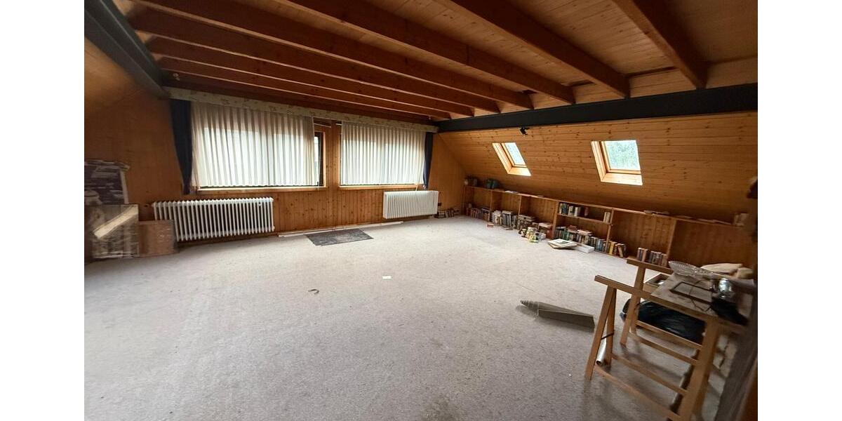 Einfamilienhaus Krefeld Benrad - 7 Zimmer, 250 m&sup2;, 400.000&euro; | Angebot:27162454