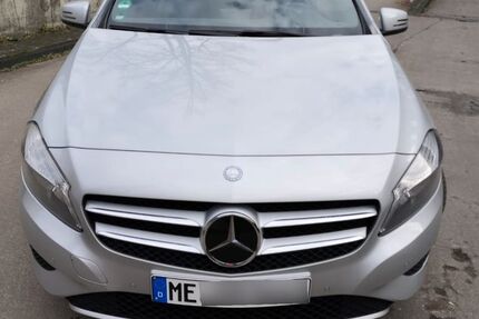 Mercedes-Benz A 180 54.000 km 13.500 &euro; Ratingen 40880