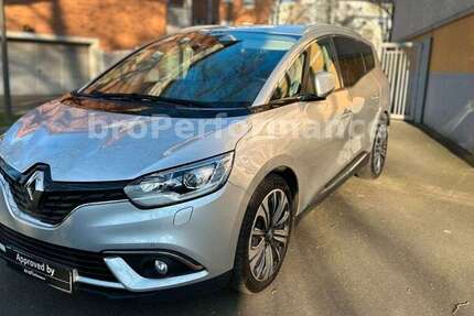 Renault Scenic 89.500 km 15.490 &euro; Gelsenkirchen 45892