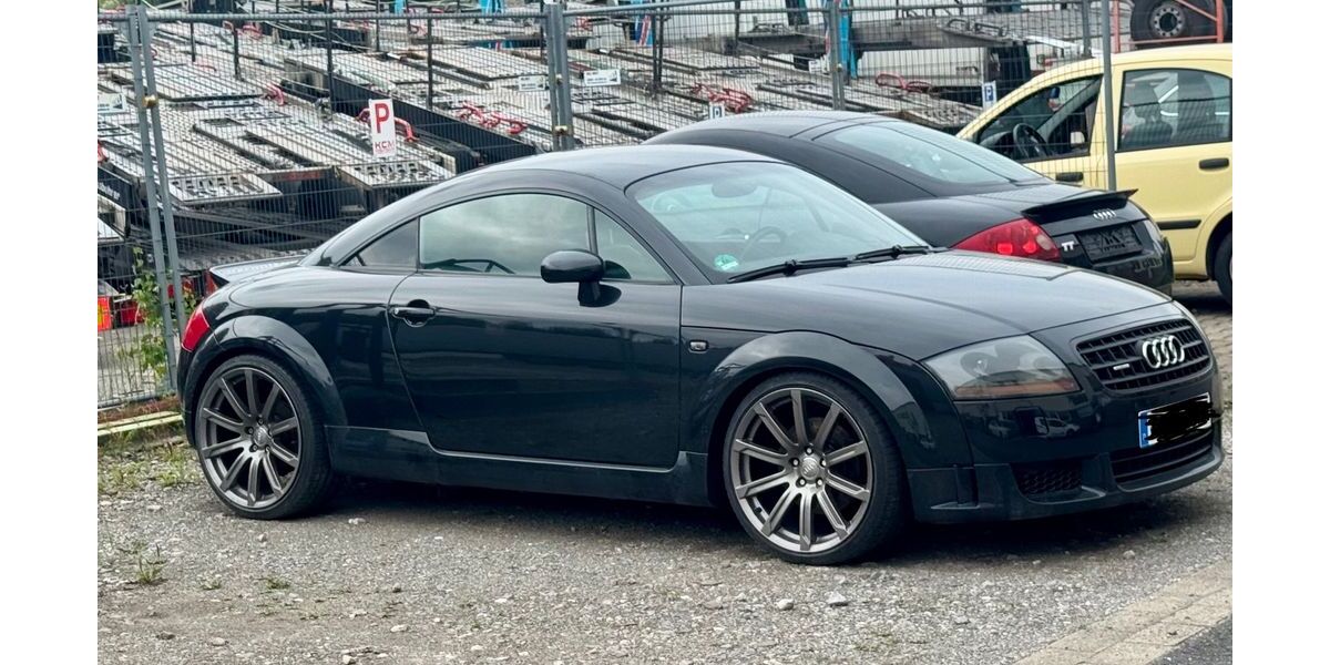 Audi TT 243.000 km 7.950 &euro; Recklinghausen 45661