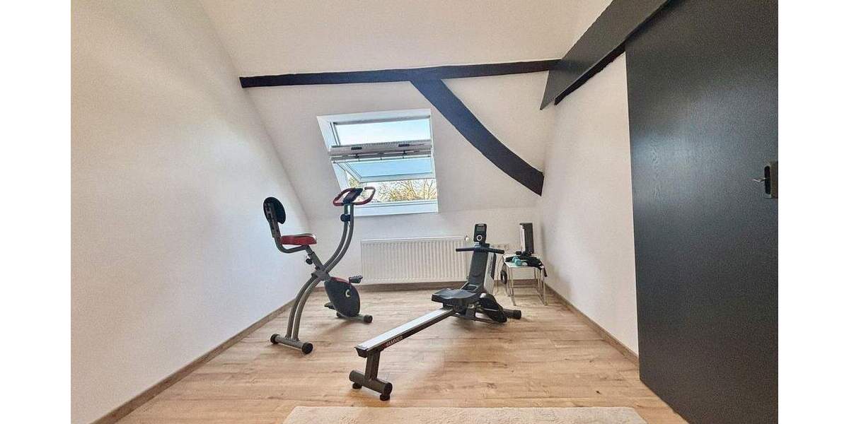 Reihenmittelhaus Krefeld Hüls - 4 Zimmer, 136 m&sup2;, 486.000&euro; | Angebot:25654258