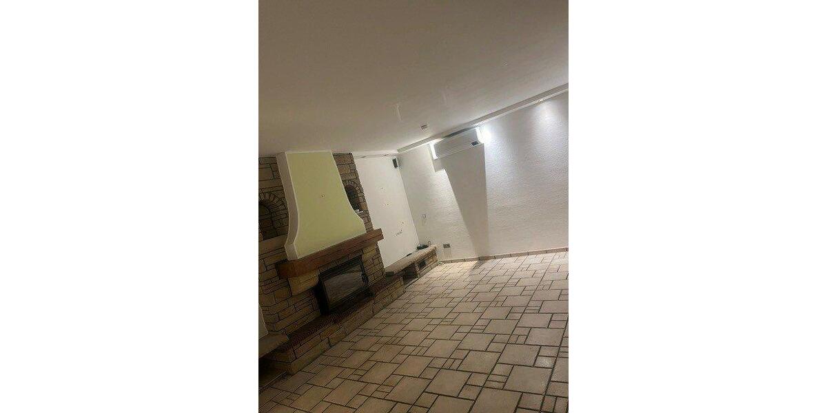 Erdgeschoßwohnung Oberhausen Alsfeld - 6 Zimmer, 160 m&sup2;, 470.000&euro; | Angebot:27531554