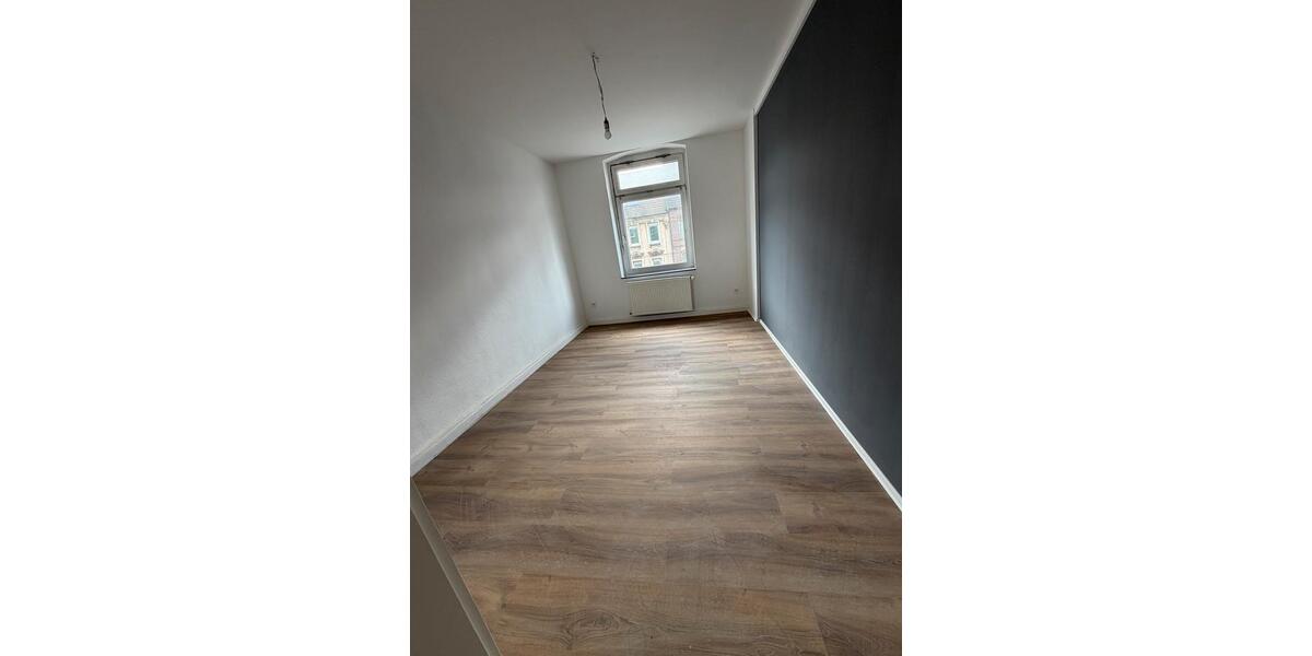 Etagenwohnung Essen Stadtkern - 1.5 Zimmer, 35 m&sup2;, 620&euro; | Angebot:25569601