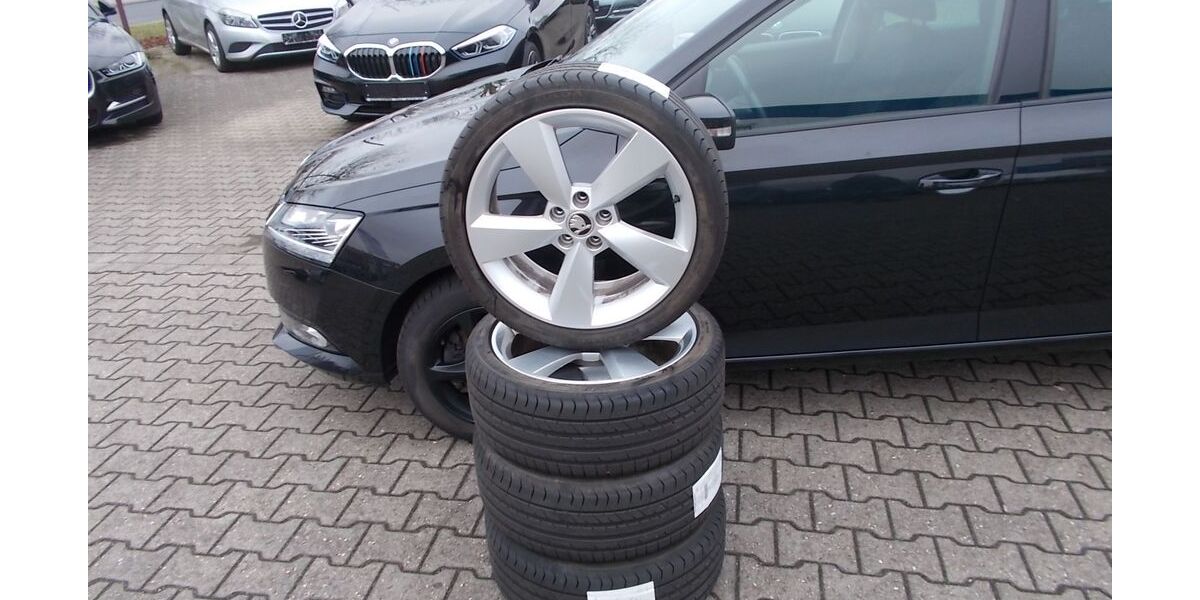 Skoda Fabia 81.025 km 12.900 &euro; Willich 47877