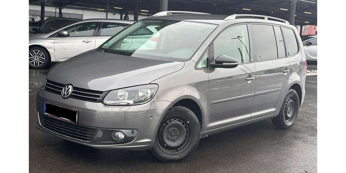 VW Touran 187.300 km 5.700 &euro; Neuss 41469