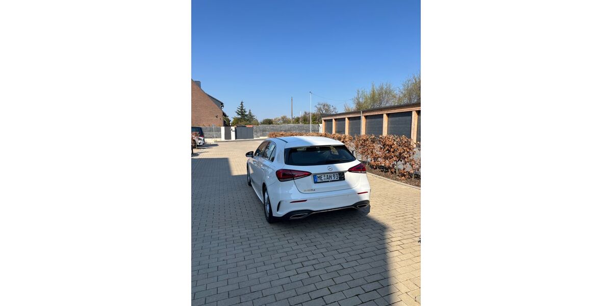 Mercedes-Benz A 180 185.000 km 17.990 &euro; Langenfeld 40764