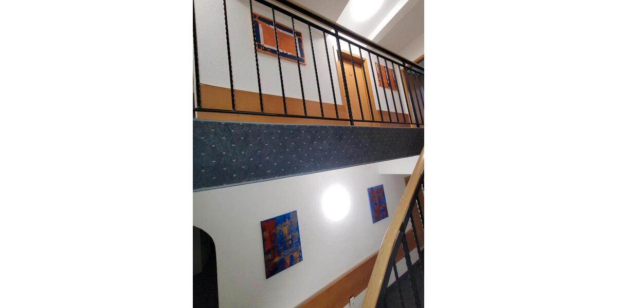 Etagenwohnung Krefeld - 1 Zimmer, 20 m&sup2;, 360&euro; | Angebot:24975316