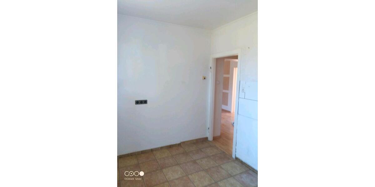 Etagenwohnung Krefeld Gellep-Stratum - 2.5 Zimmer, 50 m&sup2;, 110.000&euro; | Angebot:26966052