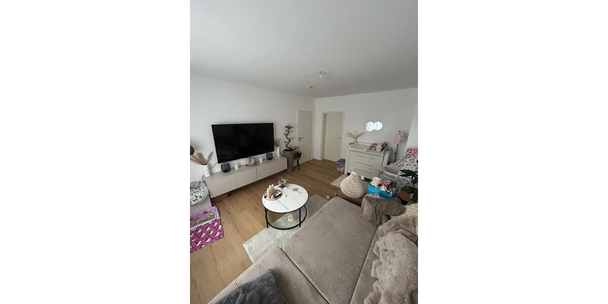 Etagenwohnung Essen Huttrop - 2 Zimmer, 55 m&sup2;, 500&euro; | Angebot:25749533