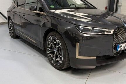 BMW iX 55.000 km 40.889 &euro; Haan 42781