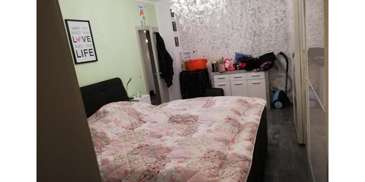 Etagenwohnung Krefeld - 2 Zimmer, 51 m&sup2;, 450&euro; | Angebot:25869922