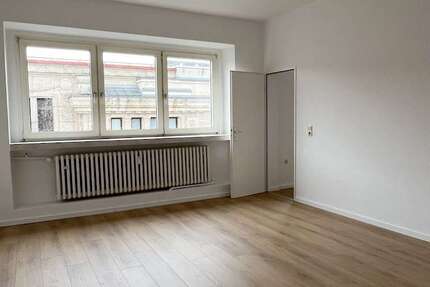 Wohnung Wuppertal Elberfeld - 3 Zimmer, 90 m&sup2;, 540&euro; | Angebot:25419123