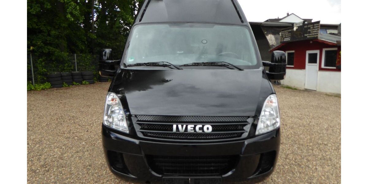 IVECO Andere 430.000 km 9.990 &euro; Duisburg 47249