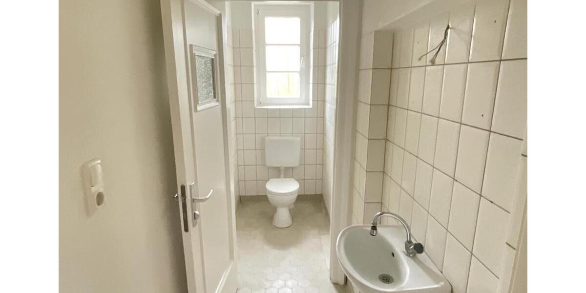 Etagenwohnung Duisburg Laar - 2 Zimmer, 75 m&sup2;, 619&euro; | Angebot:25149663