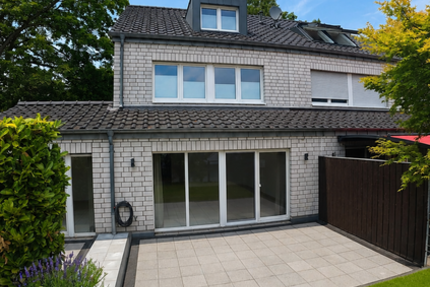 Haus Düssseldorf Stadtbezirk 7 - 5 Zimmer, 165 m&sup2;, 2.800&euro; | Angebot:26974132