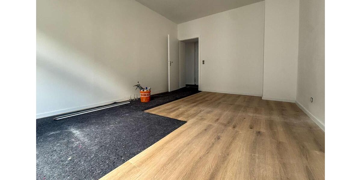 Etagenwohnung Wuppertal Elberfeld - 5 Zimmer, 111 m&sup2;, 1.100&euro; | Angebot:26420207
