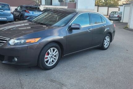 Honda Accord 193.000 km 4.500 &euro; Wuppertal 42107