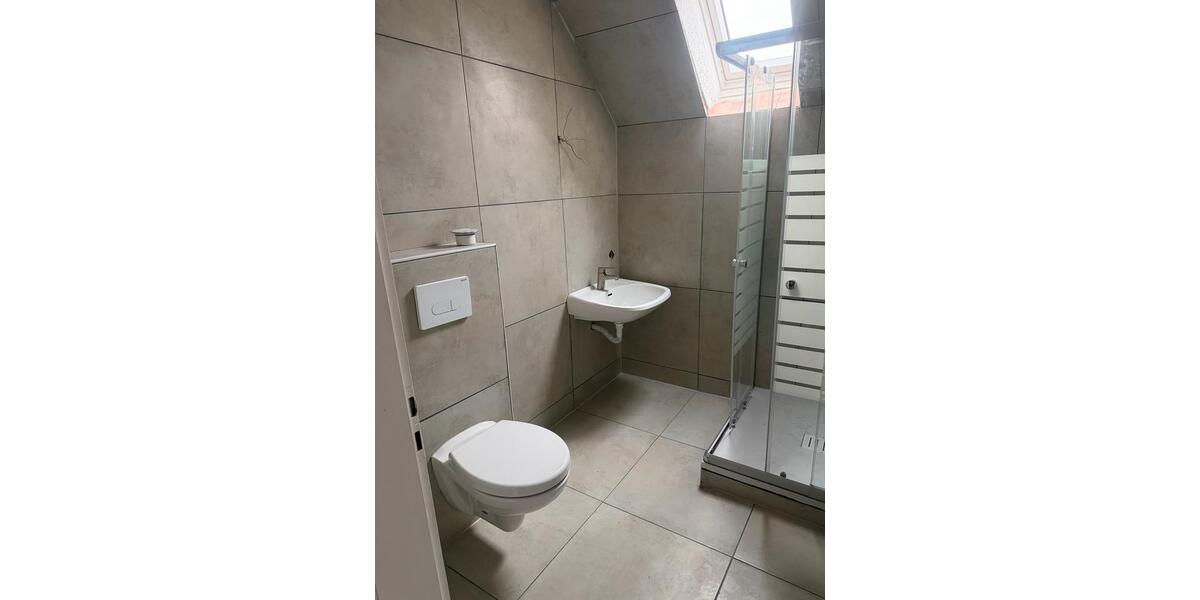 Einfamilienhaus Wuppertal Cronenberg - 3 Zimmer, 97 m&sup2;, 1.000&euro; | Angebot:25871379