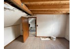 Dachgeschoßwohnung Krefeld Cracau - 5 Zimmer, 114 m&sup2;, 65.000&euro; | Angebot:27198845