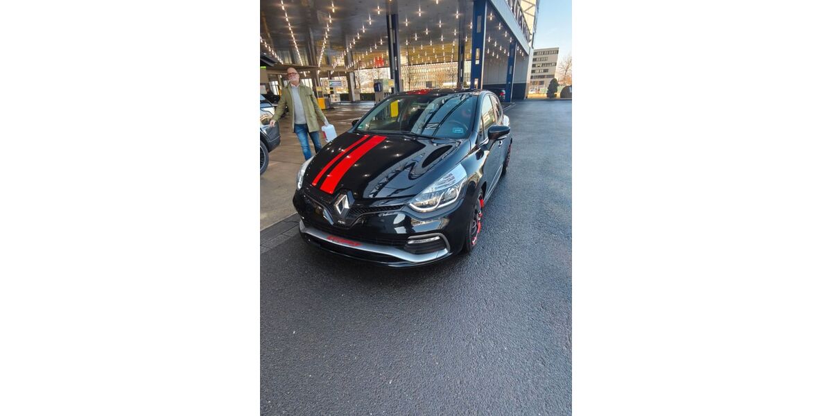 Renault Clio 94.000 km 14.899 &euro; Neuss 41468