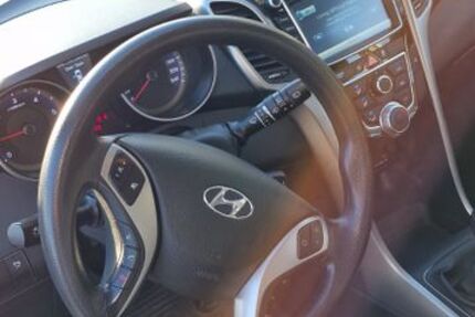 Hyundai i30 200.000 km 4.500 &euro; Grevenbroich 41517