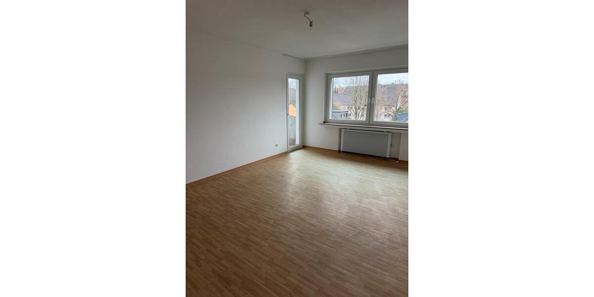 Etagenwohnung Essen Stadtbezirk V - 3 Zimmer, 67 m&sup2;, 670&euro; | Angebot:25439769