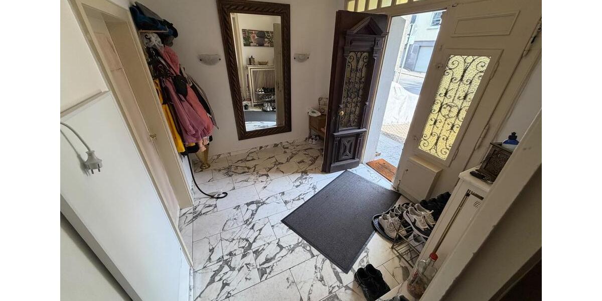 Einfamilienhaus Remscheid Reinshagen - 10 Zimmer, 250 m&sup2;, 425.000&euro; | Angebot:27519774