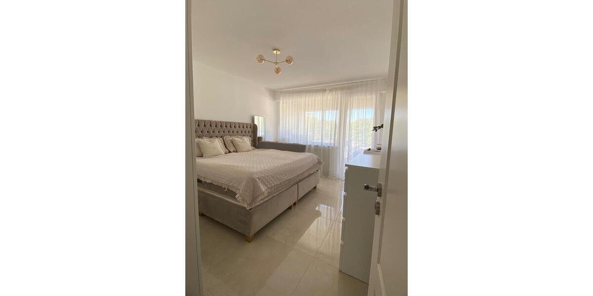 Etagenwohnung Solingen Central - 3 Zimmer, 70 m&sup2;, 950&euro; | Angebot:27553778
