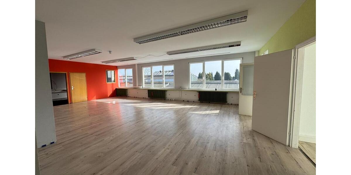 Gewerbeobjekt Leichlingen (Rheinland) - 8&euro; | Angebot:25377403