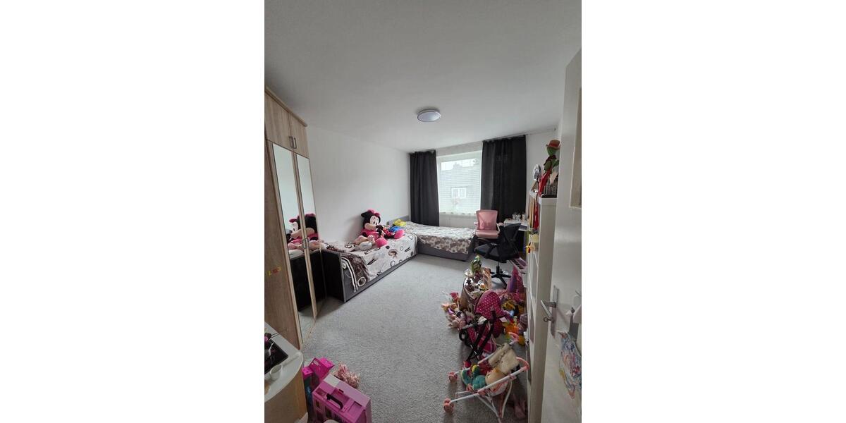 Etagenwohnung Düsseldorf Stadtbezirk 8 - 3 Zimmer, 63 m&sup2;, 650&euro; | Angebot:25920237