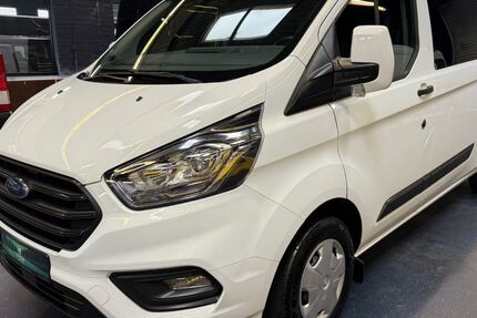 Ford Transit Custom 145.000 km 15.950 &euro; Hilden 40721