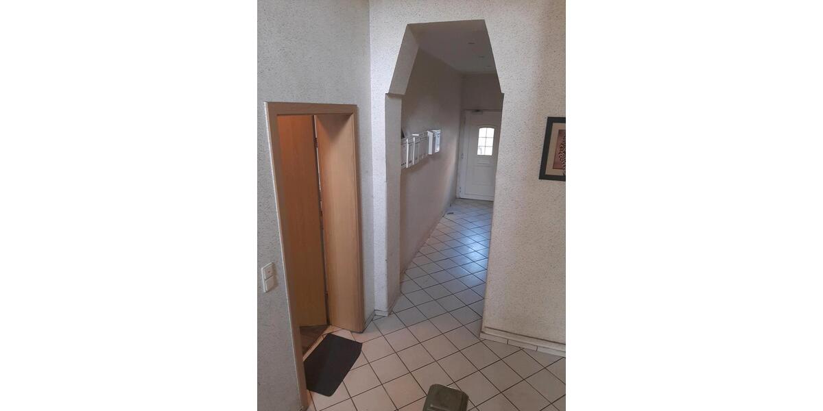 Etagenwohnung Duisburg Essenberg - 2 Zimmer, 40 m&sup2;, 400&euro; | Angebot:25047312