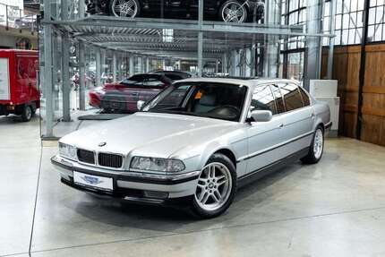 BMW 750 60.070 km 37.890 &euro; Neuss 41460