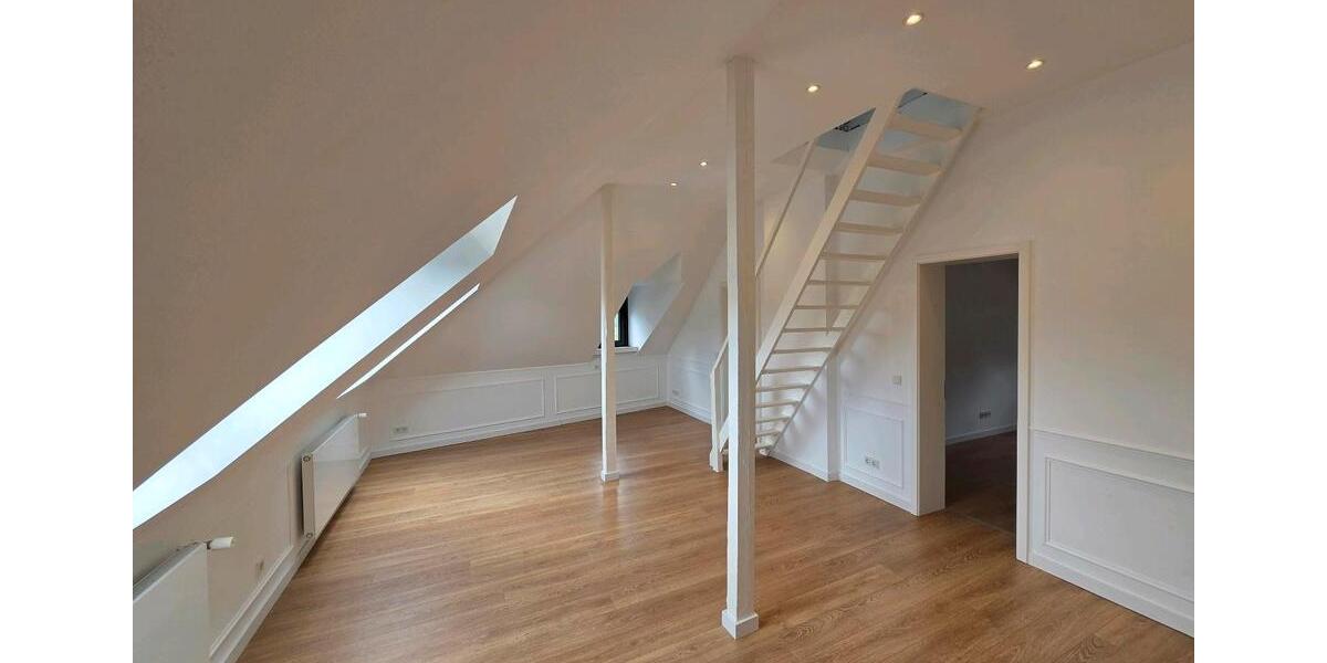 Maisonettenwohnung Duisburg Essenberg - 5 Zimmer, 155 m&sup2;, 1.050&euro; | Angebot:27552153
